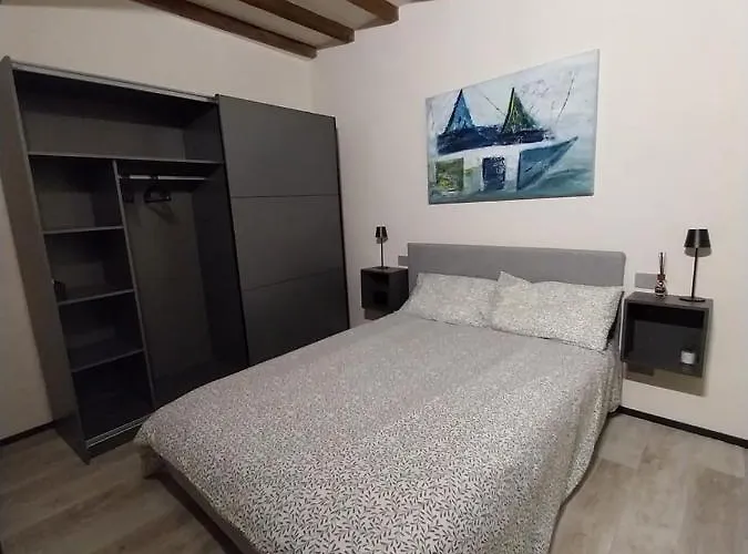 Bgo Delle Colonne 22 * Парма